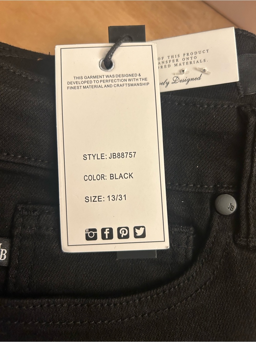 Judy Blue Black Women's Skinny Jeans - Picture 3 of 10